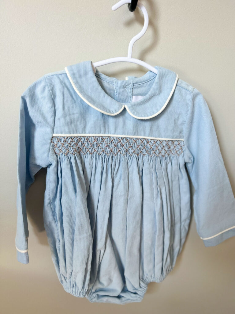 Examples of toddler clothes closet